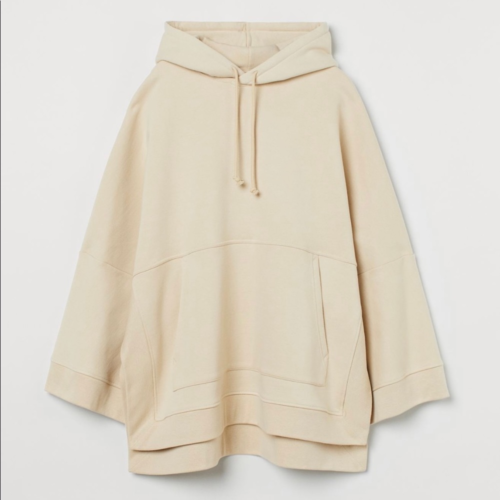 Oversized Hoodie with double slits on the side